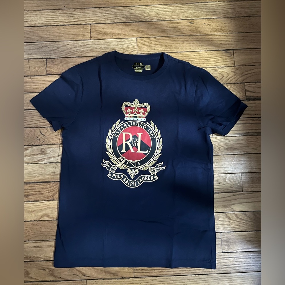 Polo crown crest T shirt size: M slim fit